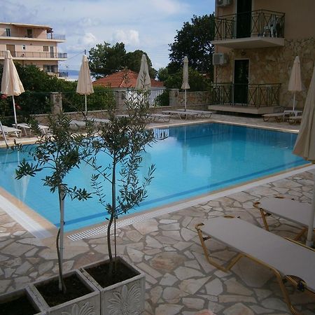 Petros Studios Poros  Exterior photo