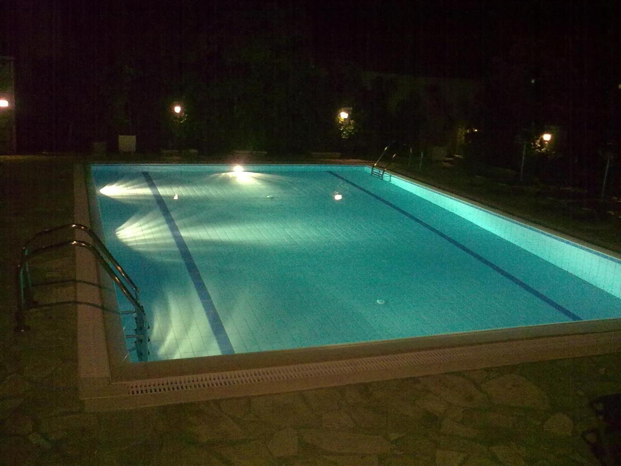 Petros Studios Poros  Exterior photo