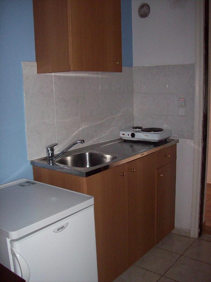 Petros Studios Poros  Room photo